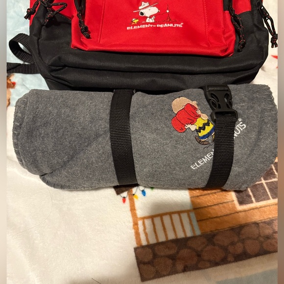 ElementxPeanuts Red Backpack - Picture 9 of 14